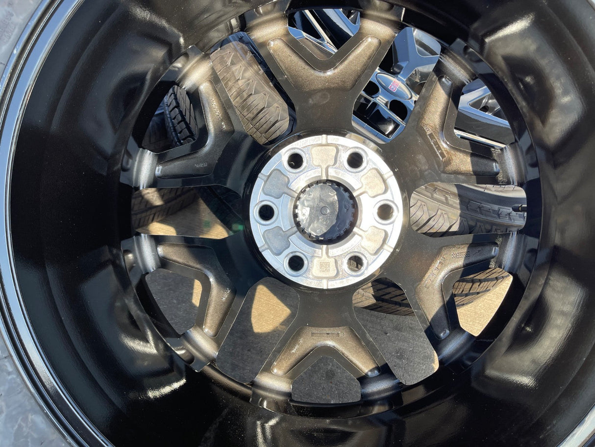 22" GMC Yukon Sierra Chevy Tahoe 1500 OEM replica 5668 wheels rims tires NEW Texas Truck Tire