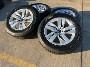 18" VW Atlas OEM wheels rims tires 70073 Audi Q7 Q8 Texas Truck Tire
