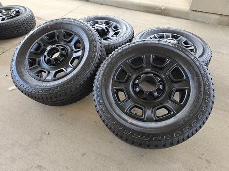 20" Ford F-250 F-350 OEM Lariat Platinum wheels rims 10486 tires 2024 2025 2026 Texas Truck Tire