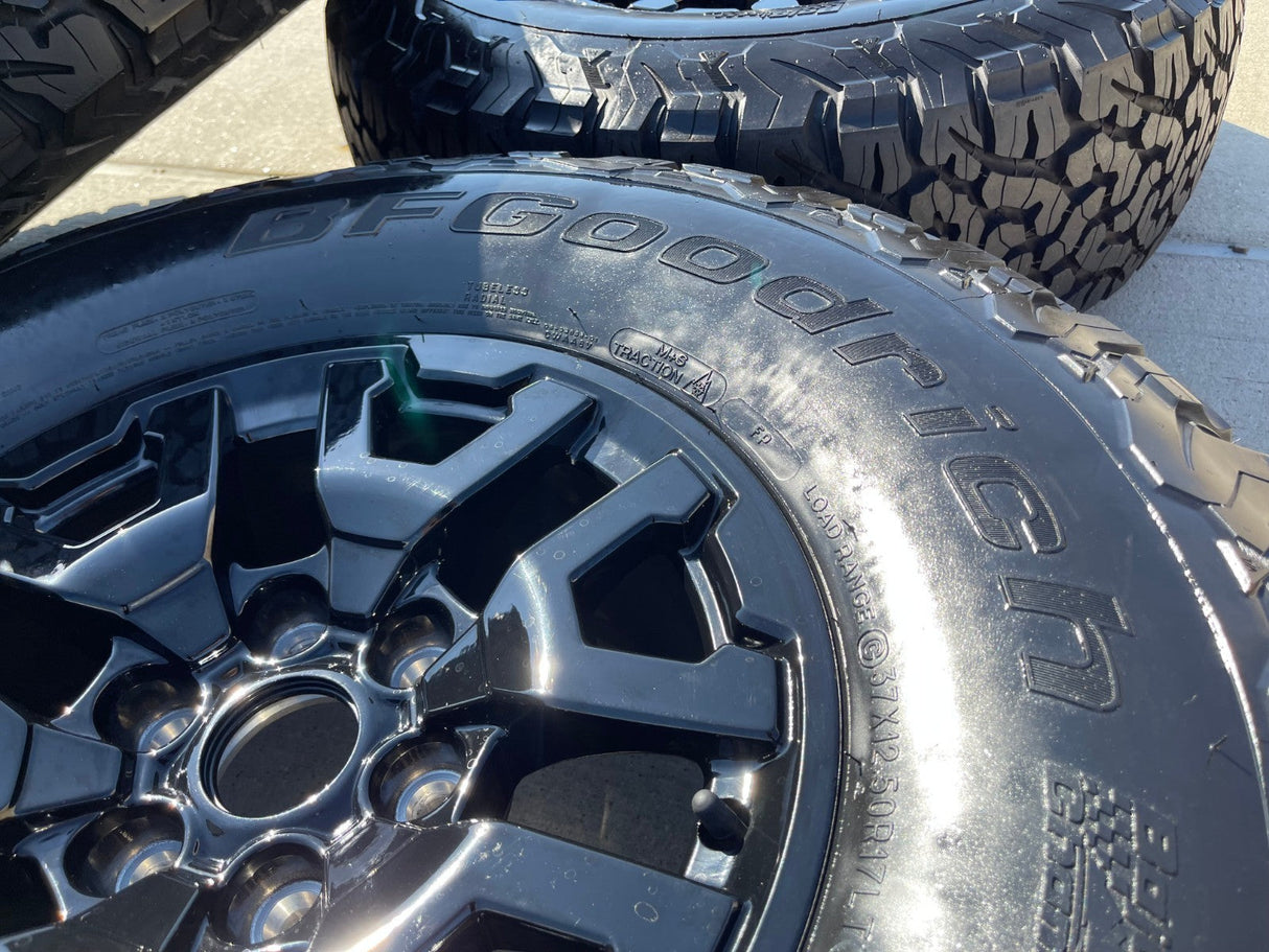 17" Ford F-150 Raptor Bronco OEM rims wheels BFG 10461 tires 2025 2026 BFG NEW Texas Truck Tire