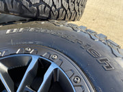 17" Jeep Wrangler 392 Gladiator Rubicon OEM 9329 BEADLOCK wheels rims NEW 35" Texas Truck Tire
