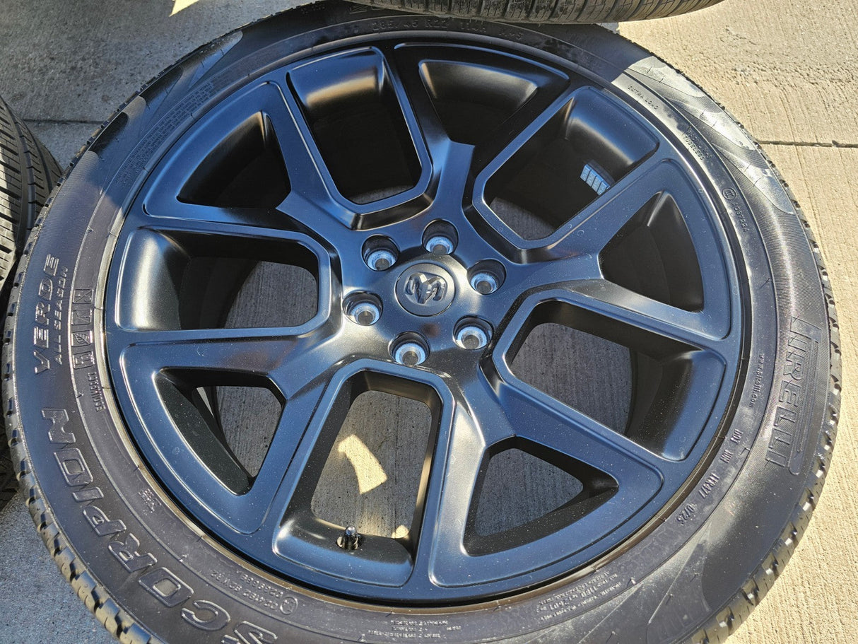22" Dodge Ram 1500 OEM LIMITED Laramie wheels rims black 2725 2684 PIRELLI NEW Texas Truck Tire