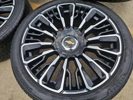 24" Chevy Tahoe Suburban Silverado OEM High Country wheels rims 2025 2026 NEW Texas Truck Tire