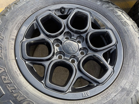 (5) 18" AEV SALTA GMC Sierra AT4X Chevy Silverado OEM rims wheels TOYO A/T3 Texas Truck Tire