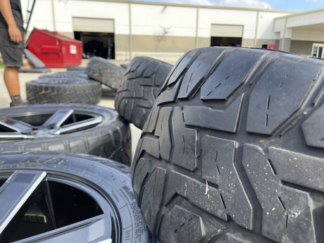 22x9 22" KMC Duece KM702 Chevy Silverado RAM wheels rims 6x139 6x5.5 tires TOYO Texas Truck Tire