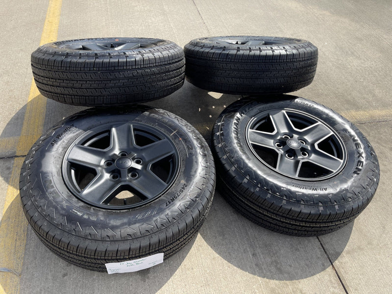 17" Jeep Gladiator BLACK OEM wheels rims 9235 Wrangler 2024 2025 2026 NEW Texas Truck Tire