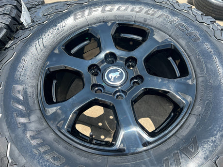 17" Ford Bronco SASQUACH wheels rims 10384 OEM Ranger 2024 2025 2026 NEW Texas Truck Tire