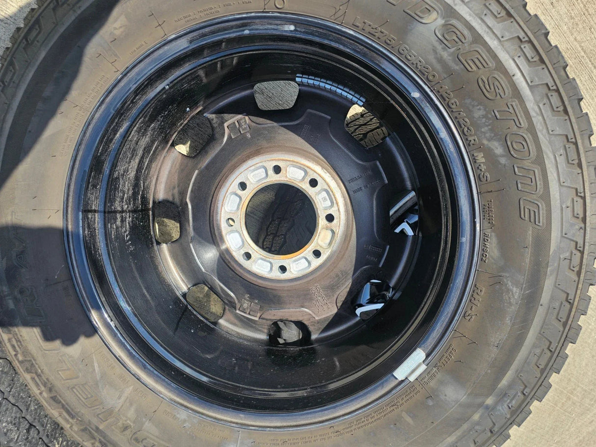 20" Ford F-250 F-350 OEM Lariat Platinum wheels rims 10486 tires 2024 2025 Texas Truck Tire