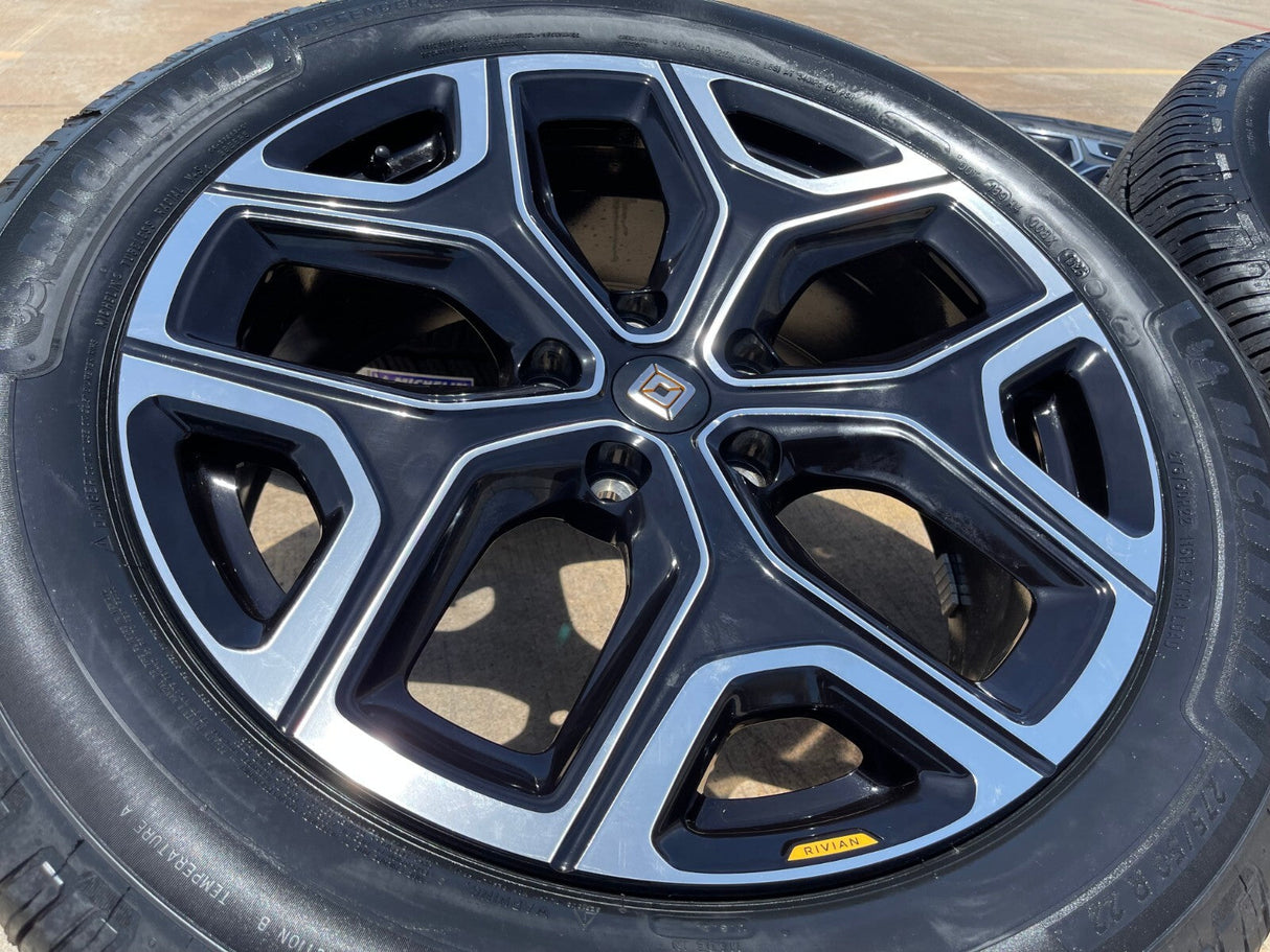 22" Rivian R1T R1S OEM wheels rims tires 2022 2023 2024 2025 2026 NEW MICHELIN Texas Truck Tire