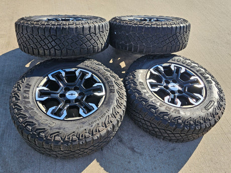 18" Chevy Silverado ZR2 Tahoe TRAIL BOSS Sierra OEM 95415 wheels rims GOODYEAR Texas Truck Tire