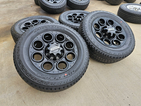 20" Ford F-250 F-350 OEM black LARIAT wheels rims 10299 tires BRIDGESTONE NEW Texas Truck Tire
