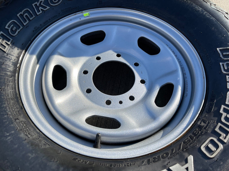 17" Ford F-250 F-350 OEM 3828 wheels rims tires HANKOOK DYNAPRO A/T2 35" Texas Truck Tire