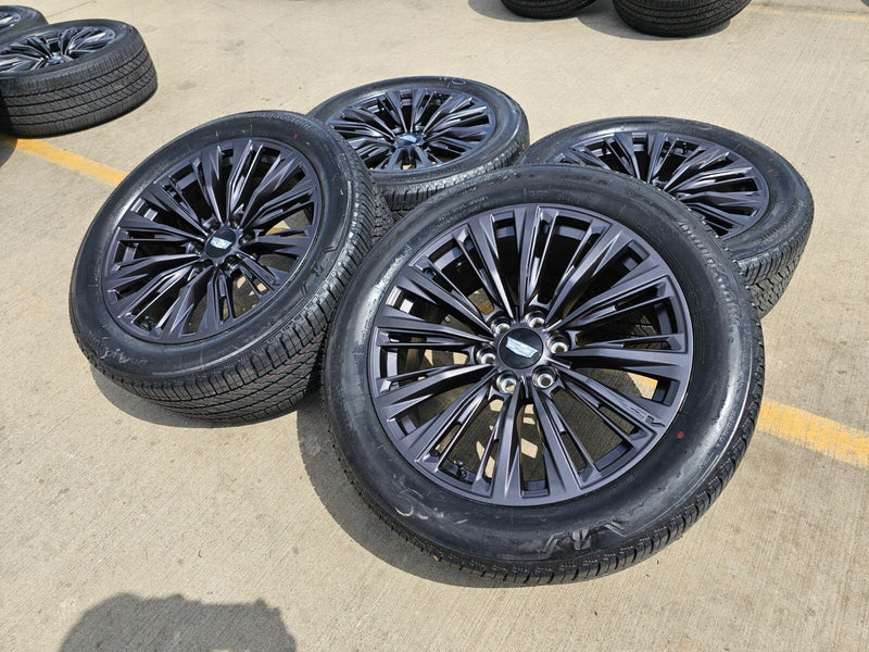 22" Cadillac Escalade V V600 Platinum OEM ORIGINAL wheels rims 2025 2026 NEW Texas Truck Tire