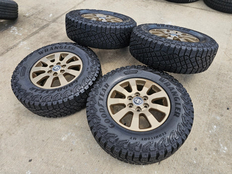 18" Toyota Land Cruiser OEM TRD wheels rims 95952 Tundra Sequoia BRONZE NEW Texas Truck Tire