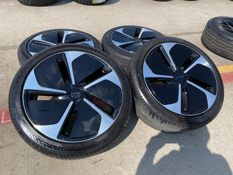 20" Lucid Air OEM Grand Touring 95709 95710 wheels rims 2022 2023 2024 2025 2026 Texas Truck Tire