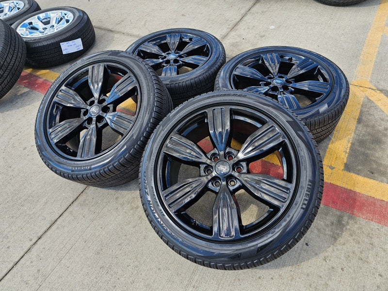 22" Ford F-150 LIMITED OEM rims wheels 10442 Expedition PIRELLI NEW Texas Truck Tire