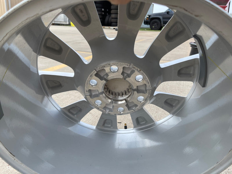 20" Chevy Silverado 1500 Tahoe Suburban OEM 5915 5916 wheel rim Texas Truck Tire