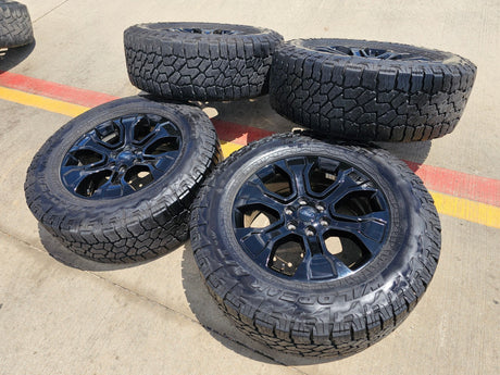20" Ford F-150 PLATINUM OEM rim wheel 10348 Expedition FALKEN A/T4 35" Texas Truck Tire