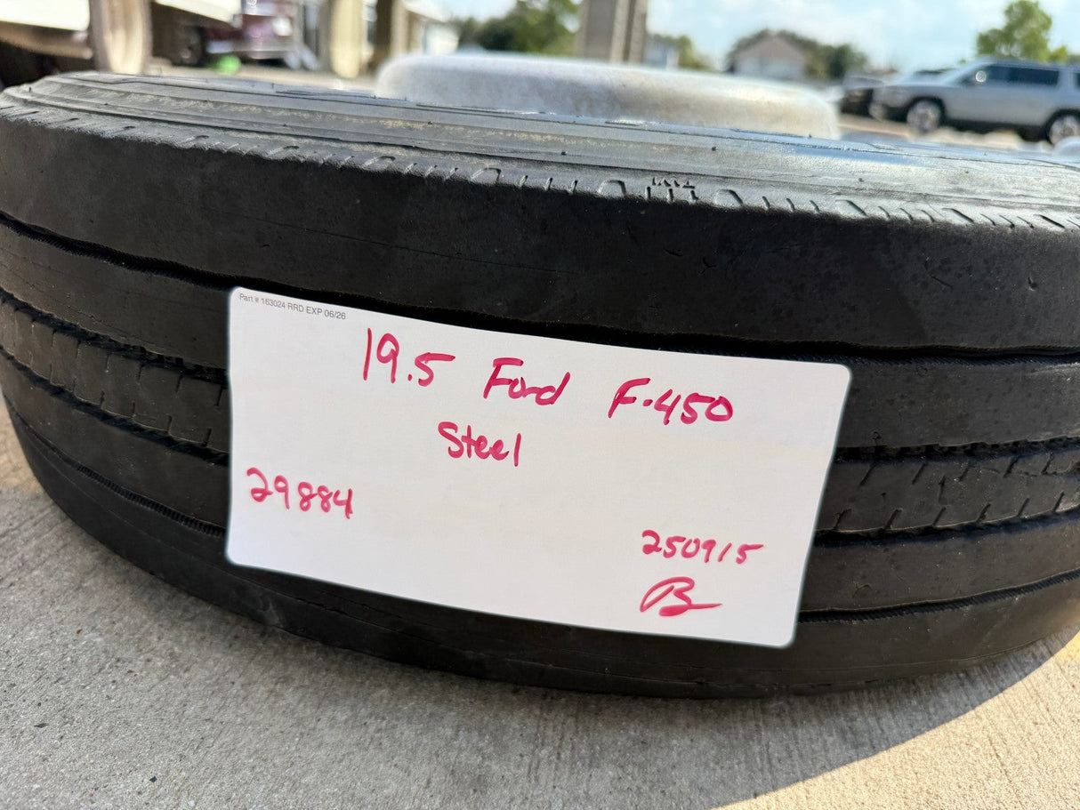 19.5" Ford F-450 Dually F-550 rim RAM 4500 OEM 10x225 spare Texas Truck Tire