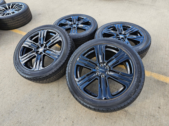 22" GMC Acadia OEM wheels rims Blazer Traverse Buick Enclave XT6 2025 2026 NEW Texas Truck Tire