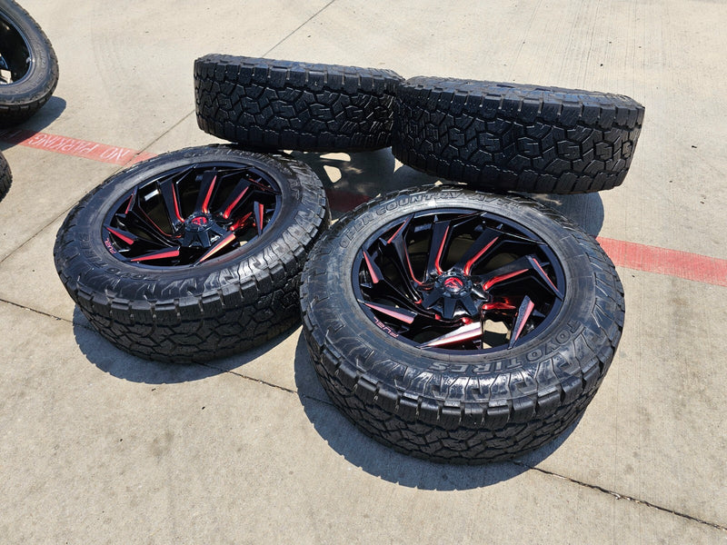 22x10 FUEL D775 Reaction Chevy Dodge Ram 2500 3500 wheels rims 37" 8x165 8x6.5 Texas Truck Tire