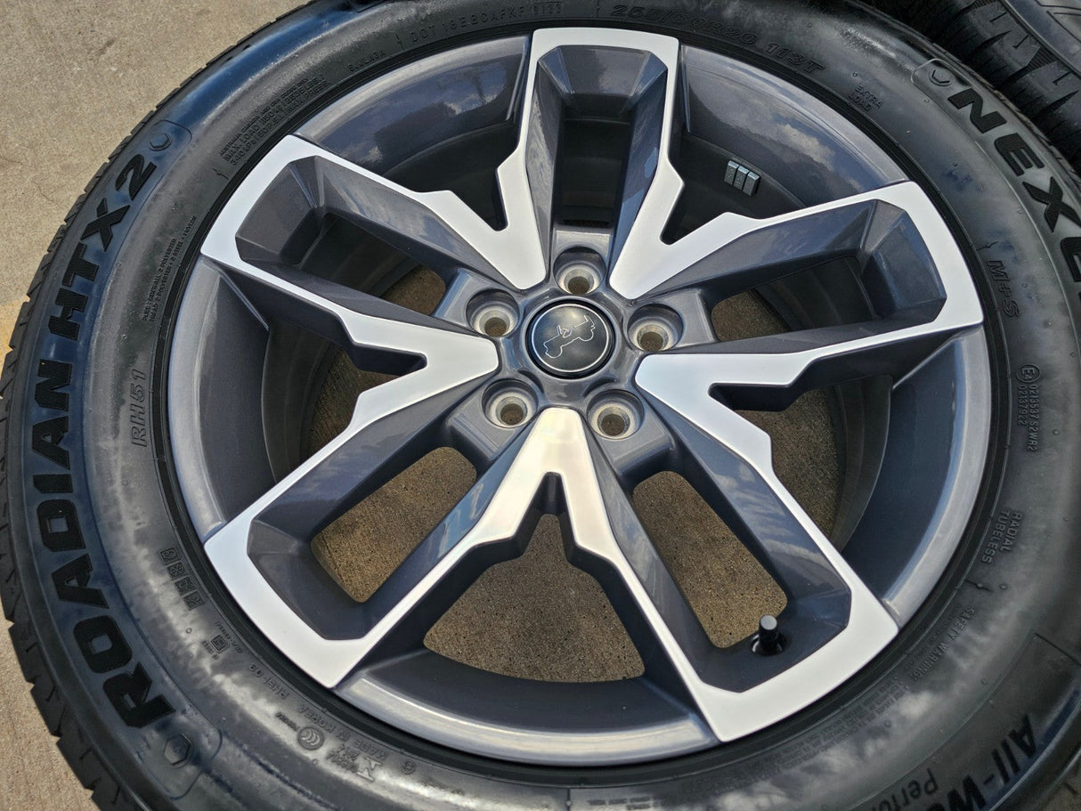 20" Jeep Wrangler Rubicon 4XE OEM 9333 wheels rims Gladiator 2024 2025 2026 Texas Truck Tire