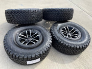17" Jeep Wrangler 392 Gladiator Rubicon OEM 9329 BEADLOCK wheels rims NEW 35" Texas Truck Tire