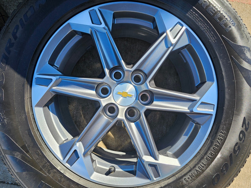 18" Chevy Blazer Traverse GMC Acadia OEM 14083 wheels rims tires PIRELLI Texas Truck Tire
