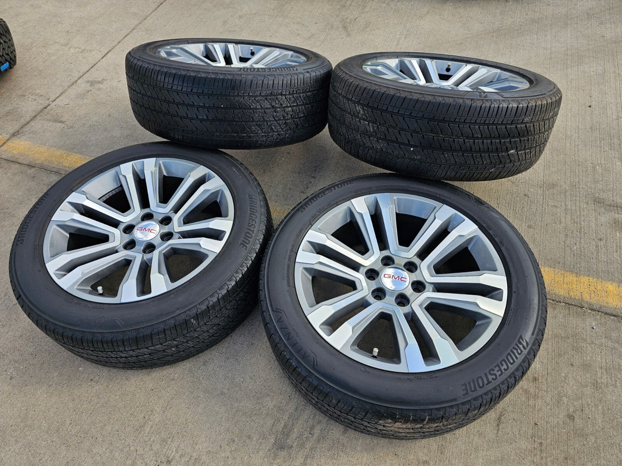 22" GMC Yukon DENALI OEM wheels rims 5822 tires Sierra Texas Truck Tire