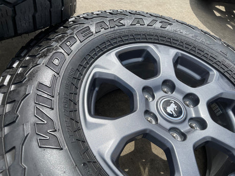 (5) 17" Ford Bronco Big Bend wheels rims 10384 OEM Ranger FALKEN A/T3 33" Texas Truck Tire