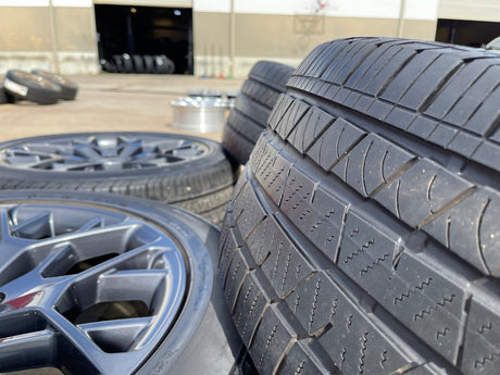 21" Jeep Grand Cherokee L OEM wheels rims 9291 Durango tires CONTINENTAL Texas Truck Tire