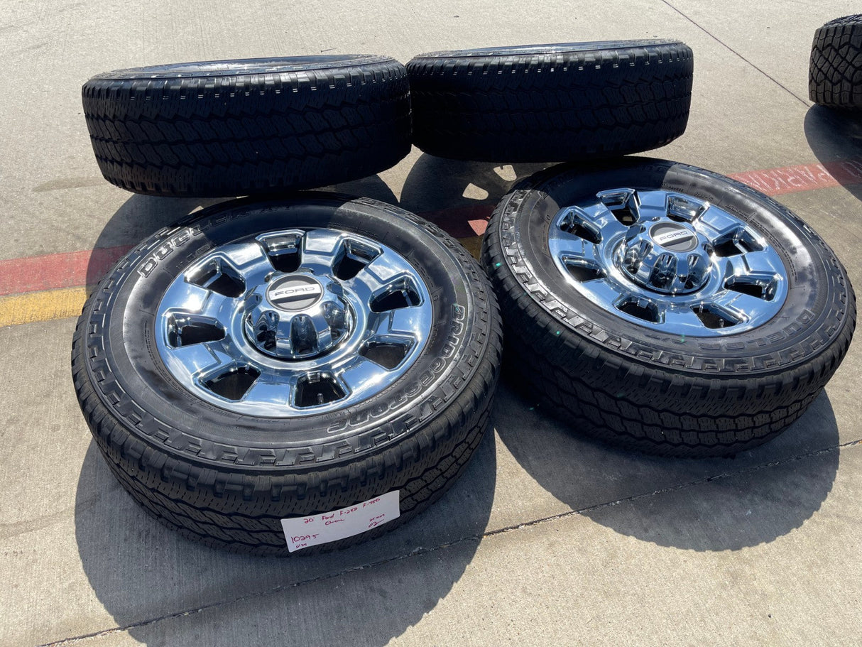 20" Ford F-250 F-350 OEM 10295 25085 10552 chrome Lariat wheels rims tires Texas Truck Tire