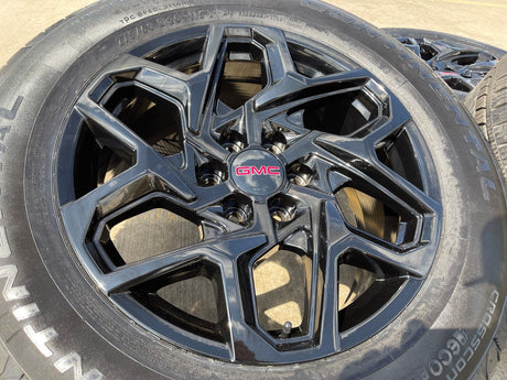 20" GMC Sierra Yukon AT4 Tahoe Silverado 95369 OEM wheels rims CONTINENTAL NEW Texas Truck Tire