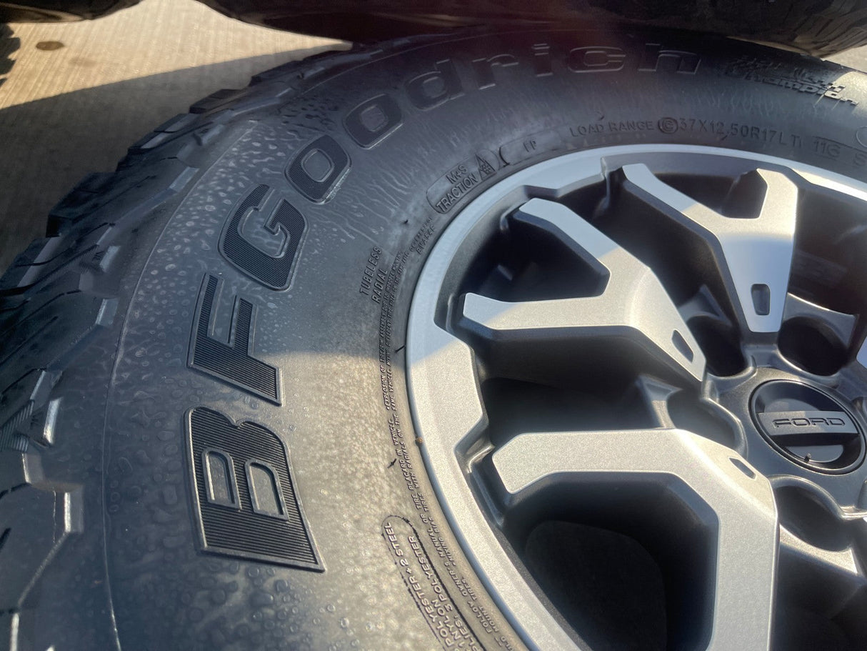 17" Ford F-150 Raptor Bronco OEM rims wheels 10461 tires 37" BFG Texas Truck Tire