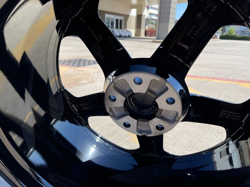 21" Lamborghini Urus OEM wheels rims Taigete 2018 2019 2020 2023 2024 2025 2026 Texas Truck Tire