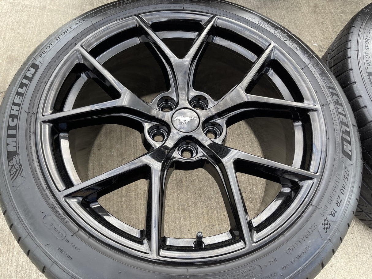 19" Ford Mustang GT Track Pack OEM 10277 10363 wheels rims tires MICHELIN Texas Truck Tire