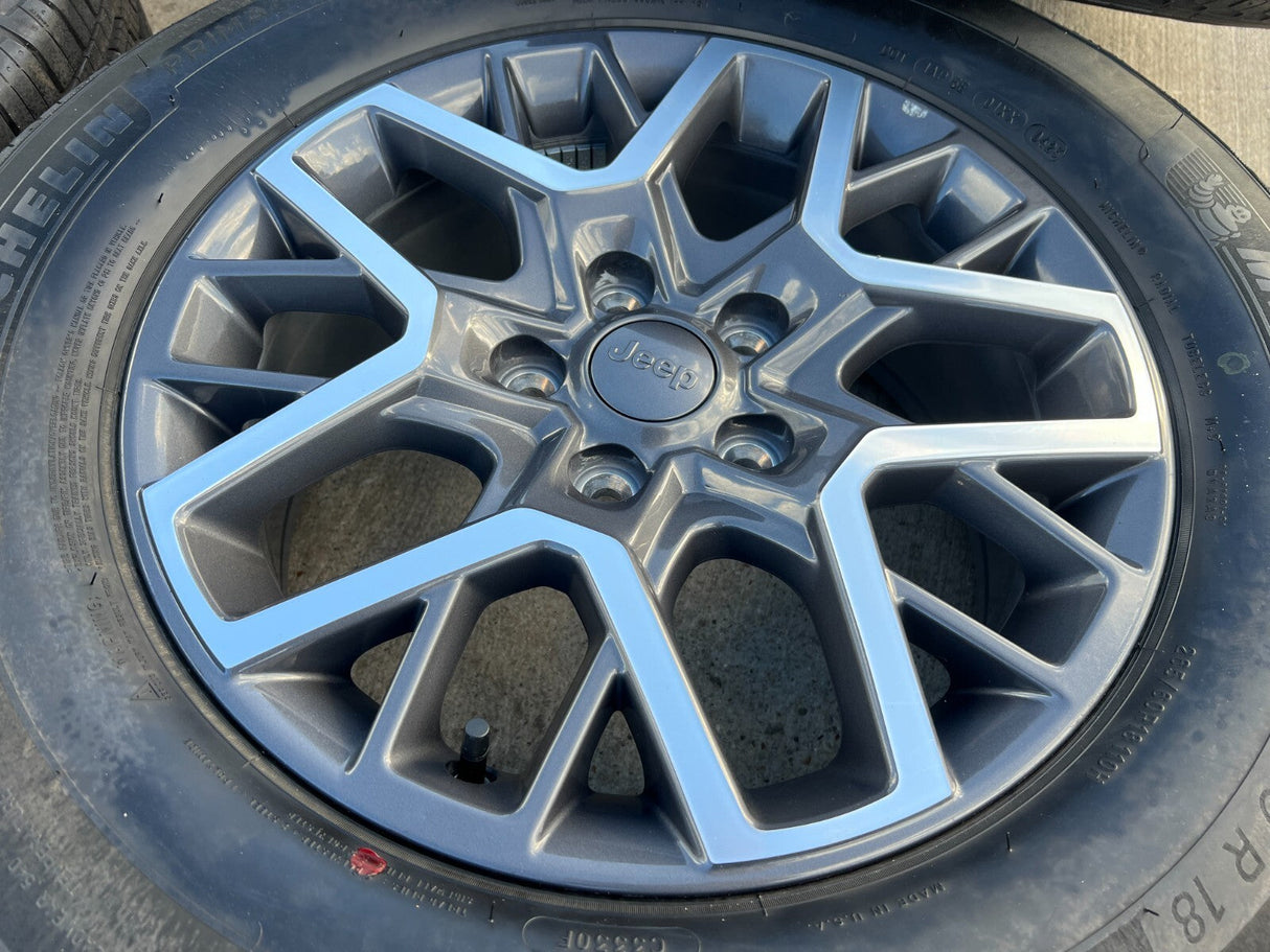 18" Jeep Grand Cherokee OEM wheels rims 9331 Wrangler Gladiator NEW MICHELIN Texas Truck Tire