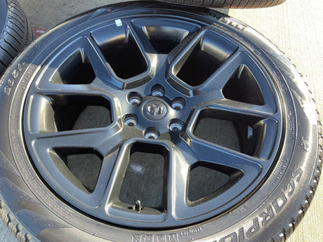 22" Dodge Ram 1500 OEM LIMITED Laramie wheels rims black 2725 2684 PIRELLI NEW Texas Truck Tire