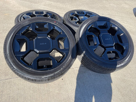 20" Kia Sorento X-PRO OEM wheels rims tires Telluride Sedona 2024 2025 2026 NEW Texas Truck Tire