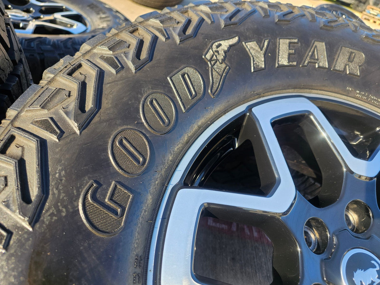 18" Ford Bronco wheels rims tires black 95213 Ranger GOODYEAR 35" Texas Truck Tire