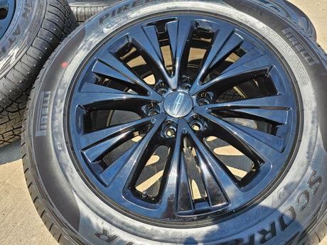 20" Lincoln Navigator OEM rims wheels 10024 tires 2015 2016 2017 2018 2020 2021 Texas Truck Tire