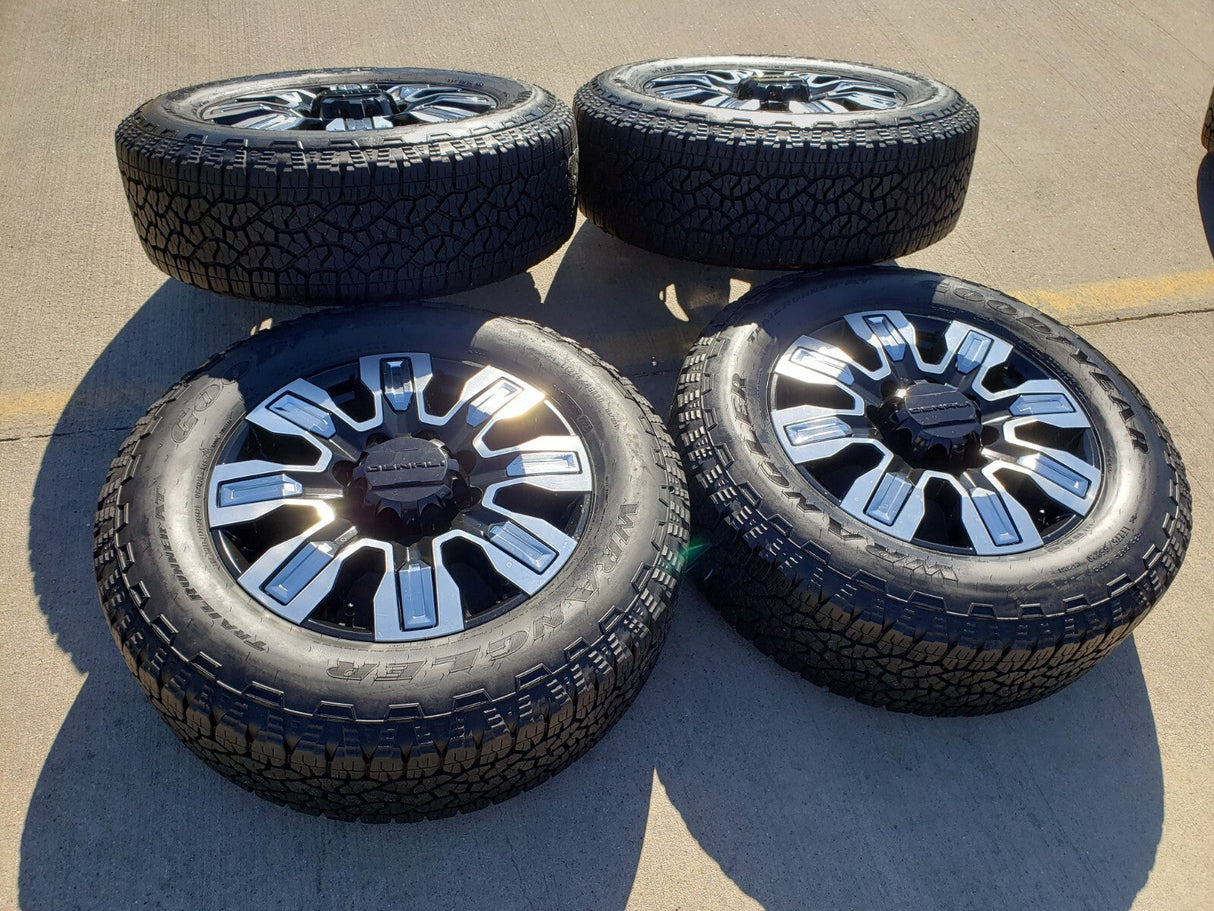 20" GMC Sierra DENALI ULTIMATE 2500 3500 OEM wheels rims 5958 14138 tires Texas Truck Tire
