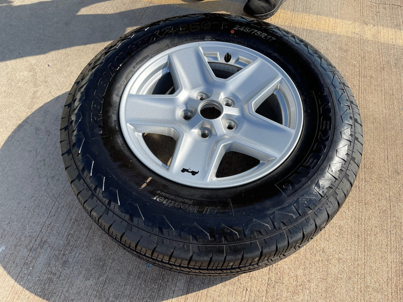 17" Jeep Gladiator SPORT OEM wheel rim 9235 spare Wrangler 2023 2024 2025 NEW Texas Truck Tire