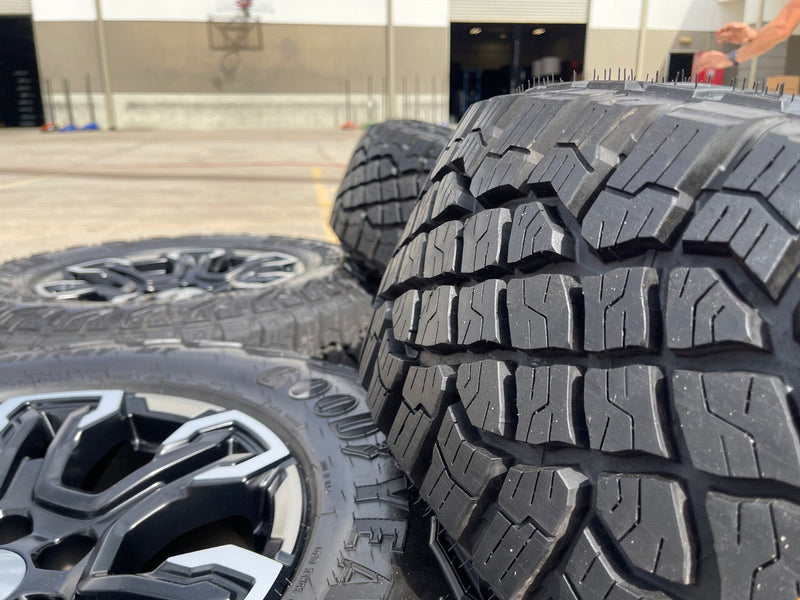18" Chevy Silverado ZR2 Tahoe TRAIL BOSS Sierra OEM 95415 wheels rims tires NEW Texas Truck Tire