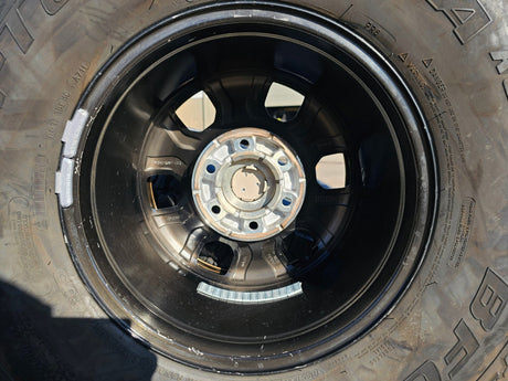 17" Ford Bronco SASQUATCH wheels rims BEADLOCK 10388 Ranger BFG KO2 A/T 37" Texas Truck Tire