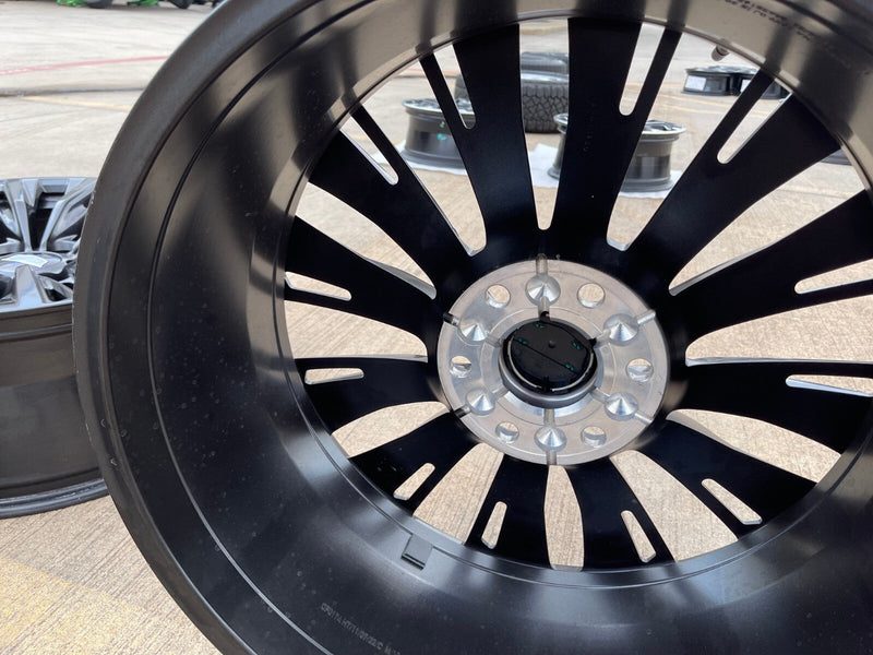 22" Cadillac Escalade V V600 Platinum OEM ORIGINAL wheel rim 2023 2024 2025 NEW Texas Truck Tire