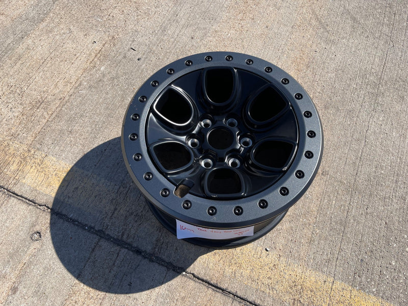 (1) 17" Ford F-150 Raptor OEM BEADLOCK rim wheel 10459 95210 DISCOUTNED Texas Truck Tire
