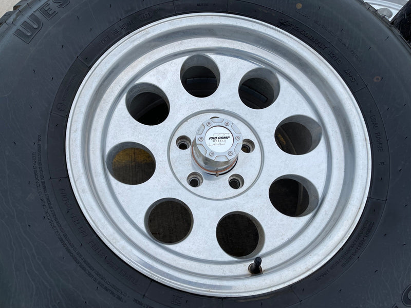 17" 17x9 Pro Comp Series 69 Jeep Wrangler Gladiator 5x127 5x5 wheels rims only Texas Truck Tire