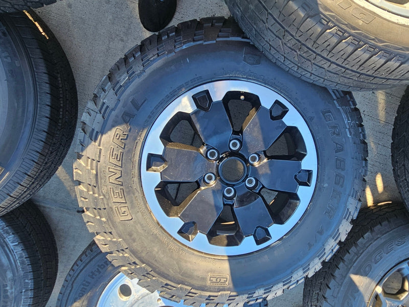 (1) 18" Ford Bronco BADLANDS OEM black wheel rim 10282 Ranger Spare tire Texas Truck Tire