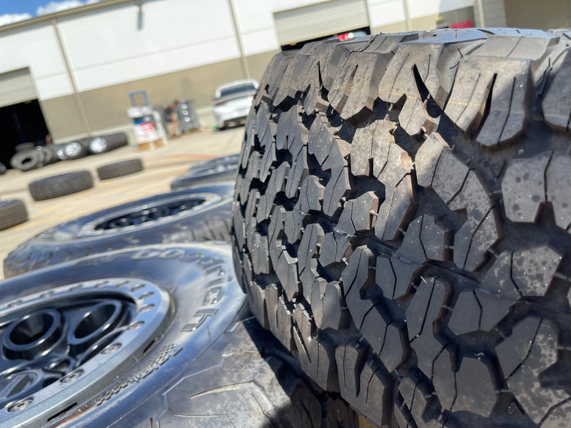17" Ford F-150 Raptor OEM BEADLOCK 10612 rims wheels BFG KO2 37" 2025 2026 NEW Texas Truck Tire